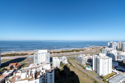 Apartamento ID.647/Apartamento-de-2-Dormitorios-en-Playa-Brava-con-Vista-al-Mar---Venta - Apartamento de 2 Dormitorios en Playa Brava con Vista al Mar - Venta