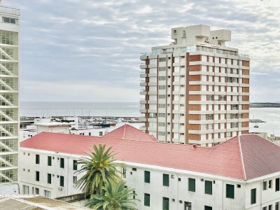 Apartamento ID.1557/Venta-de-apartamento-de-1-Dormitorio-en-el-corazón-de-la-Península,-Punta-del-Este - Venta de apartamento de 1 Dormitorio en el corazón de la Península, Punta del Este