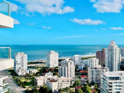 Apartamento ID.1224/-Exclusivo-Penthouse-de-3-Dormitorios-con-Vistas-panorámicas-a-Playa-Brava,-en-Venta -  Exclusivo Penthouse de 3 Dormitorios con Vistas panorámicas a Playa Brava, en Venta