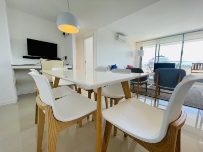 Apartamento ID.1045/Apartamento-de-2-Dormitorios-en-Venta-a-metros-de-playa-Brava,-Punta-del-Este - Apartamento de 2 Dormitorios en Venta a metros de playa Brava, Punta del Este