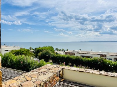 Apartamento ID.608/Venta-y-alquiler-de-apartamento-de-dos-dormitorios-con-parrillero-de-uso-exclusivo-en-Punta-Ballena - Venta y alquiler de apartamento de dos dormitorios con parrillero de uso exclusivo en Punta Ballena