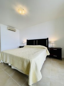 Apartamento ID.1242/Venta-de-apartamento-de-dos-dormitorios-con-parrillero-en-complejo-privado-de-Punta-Ballena - Venta de apartamento de dos dormitorios con parrillero en complejo privado de Punta Ballena