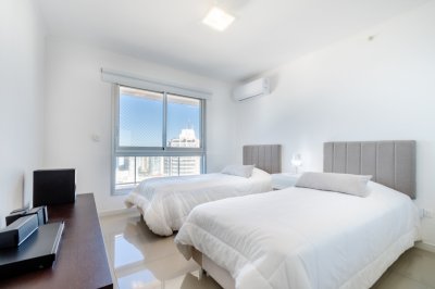 Apartamento ID.647/Apartamento-de-2-Dormitorios-en-Playa-Brava-con-Vista-al-Mar---Venta - Apartamento de 2 Dormitorios en Playa Brava con Vista al Mar - Venta