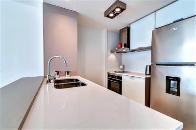 Apartamento ID.898/Venta-de-apartamento-de-dos-dormitorios-con-dos-baños-moderna-Torre,-Art-Tower,-Punta-del-Este - Venta de apartamento de dos dormitorios con dos baños moderna Torre, Art Tower, Punta del Este