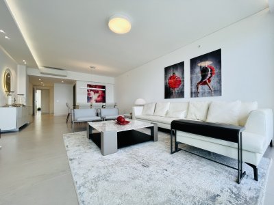 Apartamento ID.383/Venta-Espectacular-Apartamento-Frente-al-Mar,-3-Dormitorios,-Le-Parc-Punta-del-Este - Venta Espectacular Apartamento Frente al Mar, 3 Dormitorios, Le Parc Punta del Este