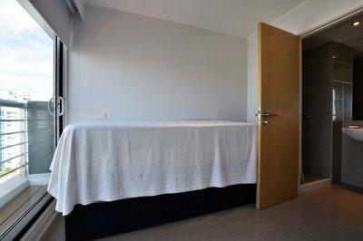 Apartamento ID.495/Moderno-apartamento-de-3-Dormitorios-y-Dependencia-Playa-Mansa - Moderno apartamento de 3 Dormitorios y Dependencia Playa Mansa