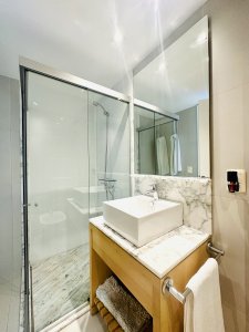 Apartamento ID.1433/Venta-OPORTUNIDAD-de-exclusivo-departamento-de-tres-dormitorios-y-Parrillero-en-Punta-Ballena - Venta OPORTUNIDAD de exclusivo departamento de tres dormitorios y Parrillero en Punta Ballena