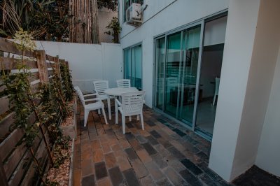 Apartamento ID.862/Oportunidad-en-Venta-de-Apartamento-de-planta-baja-con-salida-al-jardín-de-tres-dormitorios-en-Playa-Montoya - Oportunidad en Venta de Apartamento de planta baja con salida al jardín de tres dormitorios en Playa Montoya