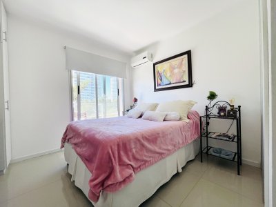 Apartamento ID.1047/Moderno-Apartamento-de-1-Dormitorio-en-Playa-Brava,-Venta-y-Alquiler,-Punta-del-Este - Moderno Apartamento de 1 Dormitorio en Playa Brava, Venta y Alquiler, Punta del Este