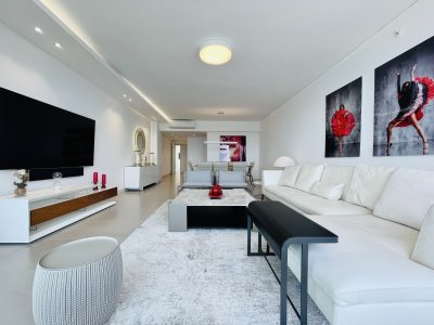 Apartamento ID.383/Venta-Espectacular-Apartamento-Frente-al-Mar,-3-Dormitorios,-Le-Parc-Punta-del-Este - Venta Espectacular Apartamento Frente al Mar, 3 Dormitorios, Le Parc Punta del Este