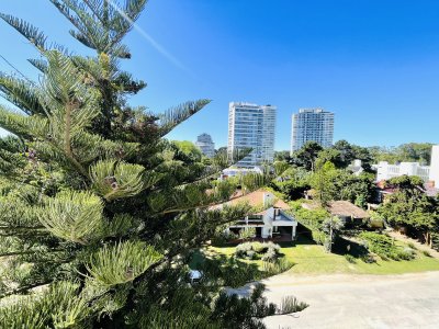 Apartamento ID.1047/Moderno-Apartamento-de-1-Dormitorio-en-Playa-Brava,-Venta-y-Alquiler,-Punta-del-Este - Moderno Apartamento de 1 Dormitorio en Playa Brava, Venta y Alquiler, Punta del Este