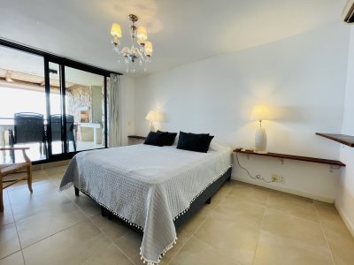 Apartamento ID.608/Venta-y-alquiler-de-apartamento-de-dos-dormitorios-con-parrillero-de-uso-exclusivo-en-Punta-Ballena - Venta y alquiler de apartamento de dos dormitorios con parrillero de uso exclusivo en Punta Ballena