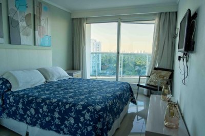 Apartamento ID.828/Moderno-Apartamento-de-2-Dormitorios-en-Venta,-Playa-Mansa- - Moderno Apartamento de 2 Dormitorios en Venta, Playa Mansa 