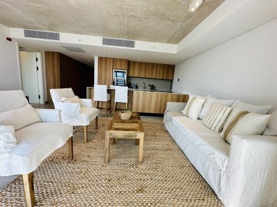 Apartamento ID.1159/Moderno-Apartamento-de-1-Dormitorio-en-suite-piso-alto-en-Venta-de-Torre-Surfside-Village,-Punta-del-Este - Moderno Apartamento de 1 Dormitorio en suite piso alto en Venta de Torre Surfside Village, Punta del Este