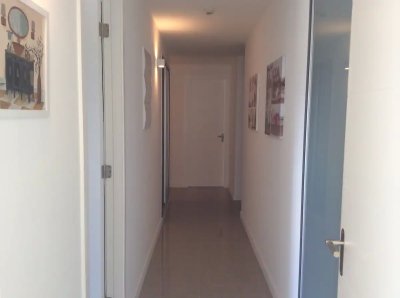 Apartamento ID.489/Venta-y-alquiler-de-moderno-departamento-de-tres-dormitorios-más-dependencia-a-pasos-de-Playa-Brava - Venta y alquiler de moderno departamento de tres dormitorios más dependencia a pasos de Playa Brava