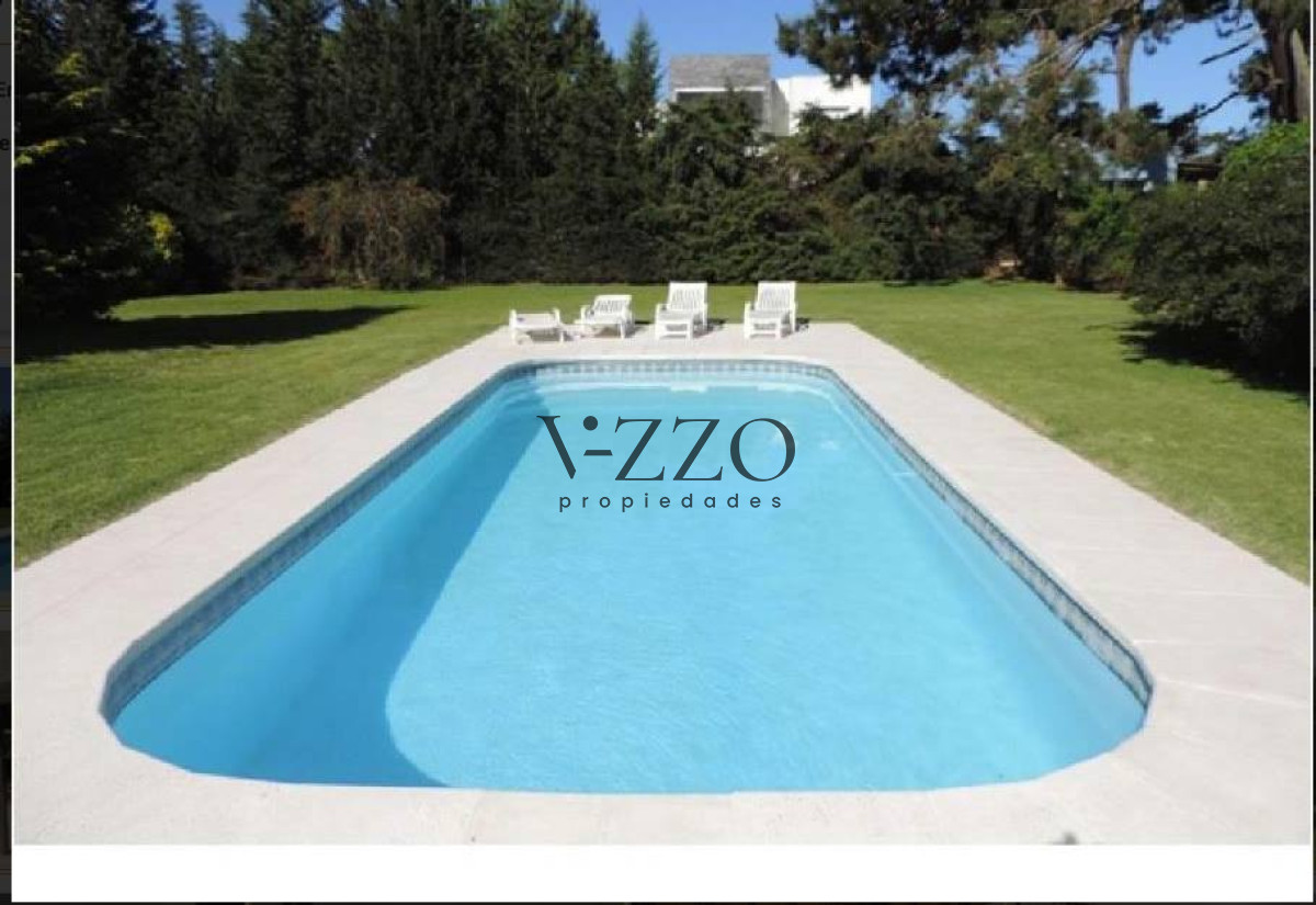 Casa ID.1112/Casa-de-3-Dormitorios-y-Piscina-en-Alquiler-Anual,-Rincón-del-Indio - Casa de 3 Dormitorios y Piscina en Alquiler Anual, Rincón del Indio