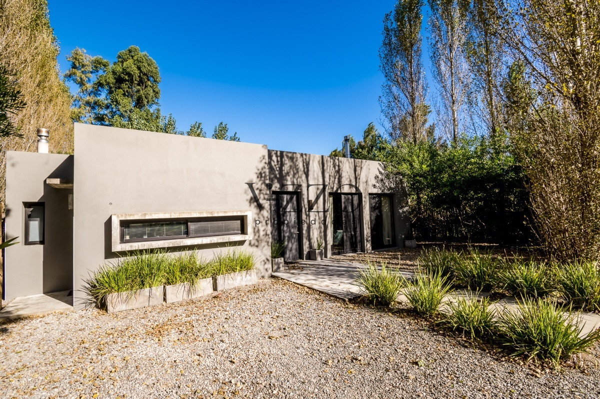 Casa ID.540/Excelente-Casa-Minimalista-en-Barrio-Privado,-La-Arbolada---Punta-del-Este - Excelente Casa Minimalista en Barrio Privado, La Arbolada - Punta del Este