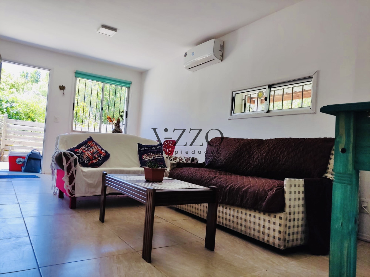 Casa ID.1217/Casa-de-3-Dormitorios-en-El-Tesoro,-La-Barra.-Venta-y-Alquiler-Anual - Casa de 3 Dormitorios en El Tesoro, La Barra. Venta y Alquiler Anual