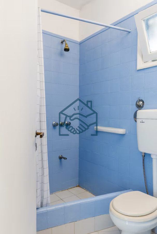 Casa ID.663/Gran-Casa-en-Venta-sobre-el-Mar-de-5-Dormitorios-y-Dependencia-en-Península,-Punta-del-Este - Gran Casa en Venta sobre el Mar de 5 Dormitorios y Dependencia en Península, Punta del Este