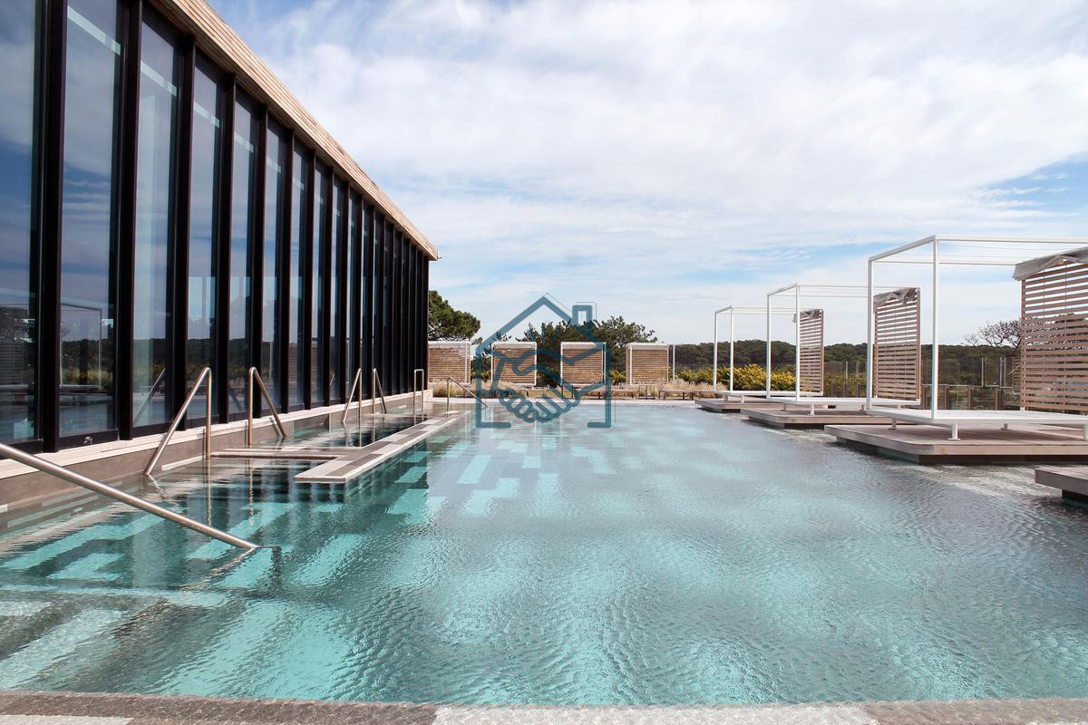 Apartamento ID.1159/Moderno-Apartamento-de-1-Dormitorio-en-suite-piso-alto-en-Venta-de-Torre-Surfside-Village,-Punta-del-Este - Moderno Apartamento de 1 Dormitorio en suite piso alto en Venta de Torre Surfside Village, Punta del Este