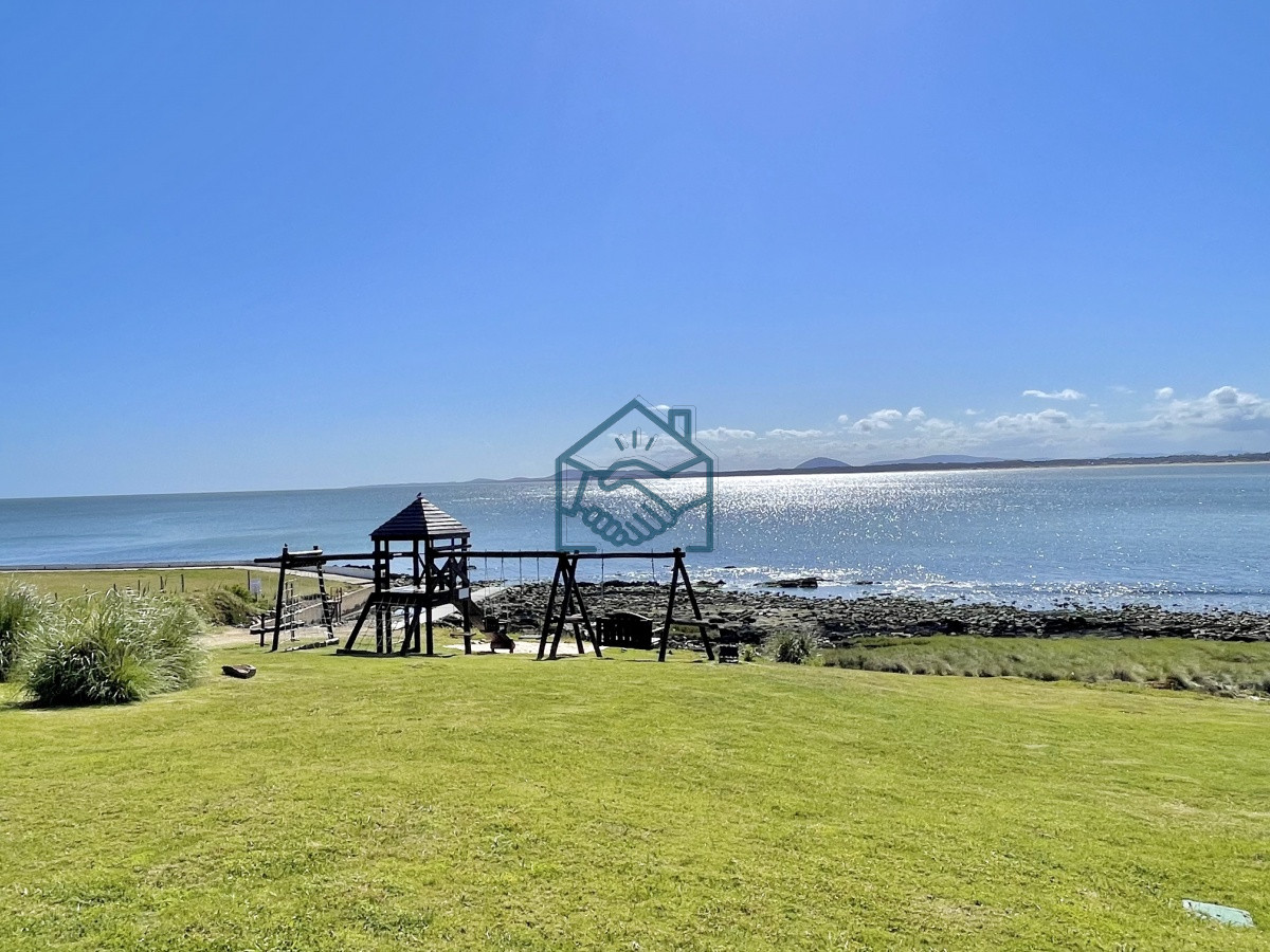 Apartamento ID.608/Venta-y-alquiler-de-apartamento-de-dos-dormitorios-con-parrillero-de-uso-exclusivo-en-Punta-Ballena - Venta y alquiler de apartamento de dos dormitorios con parrillero de uso exclusivo en Punta Ballena
