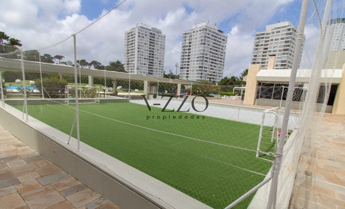 Apartamento ID.536/Apartamento-de-3-Dormitorios-en-Playa-Mansa-con-Vista-al-Mar - Apartamento de 3 Dormitorios en Playa Mansa con Vista al Mar