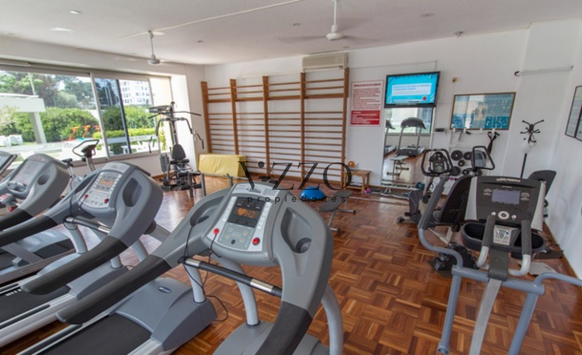 Apartamento ID.536/Apartamento-de-3-Dormitorios-en-Playa-Mansa-con-Vista-al-Mar - Apartamento de 3 Dormitorios en Playa Mansa con Vista al Mar