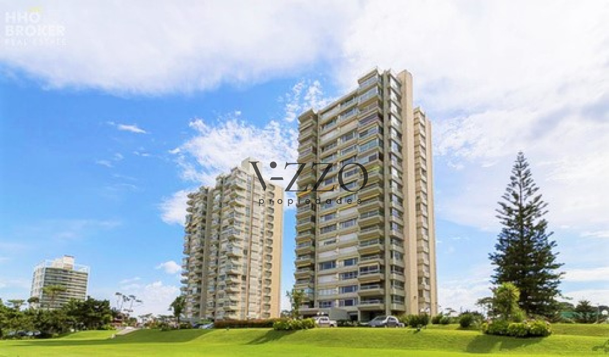 Apartamento ID.536/Apartamento-de-3-Dormitorios-en-Playa-Mansa-con-Vista-al-Mar - Apartamento de 3 Dormitorios en Playa Mansa con Vista al Mar