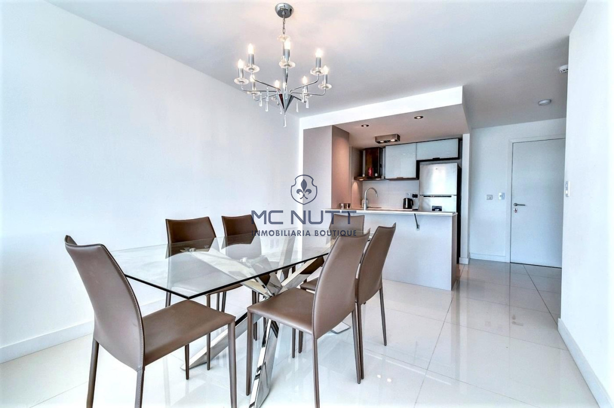 Apartamento Ref.617/ - Venta de apartamento de dos dormitorios con dos baños moderna Torre, Art Tower, Punta del Este