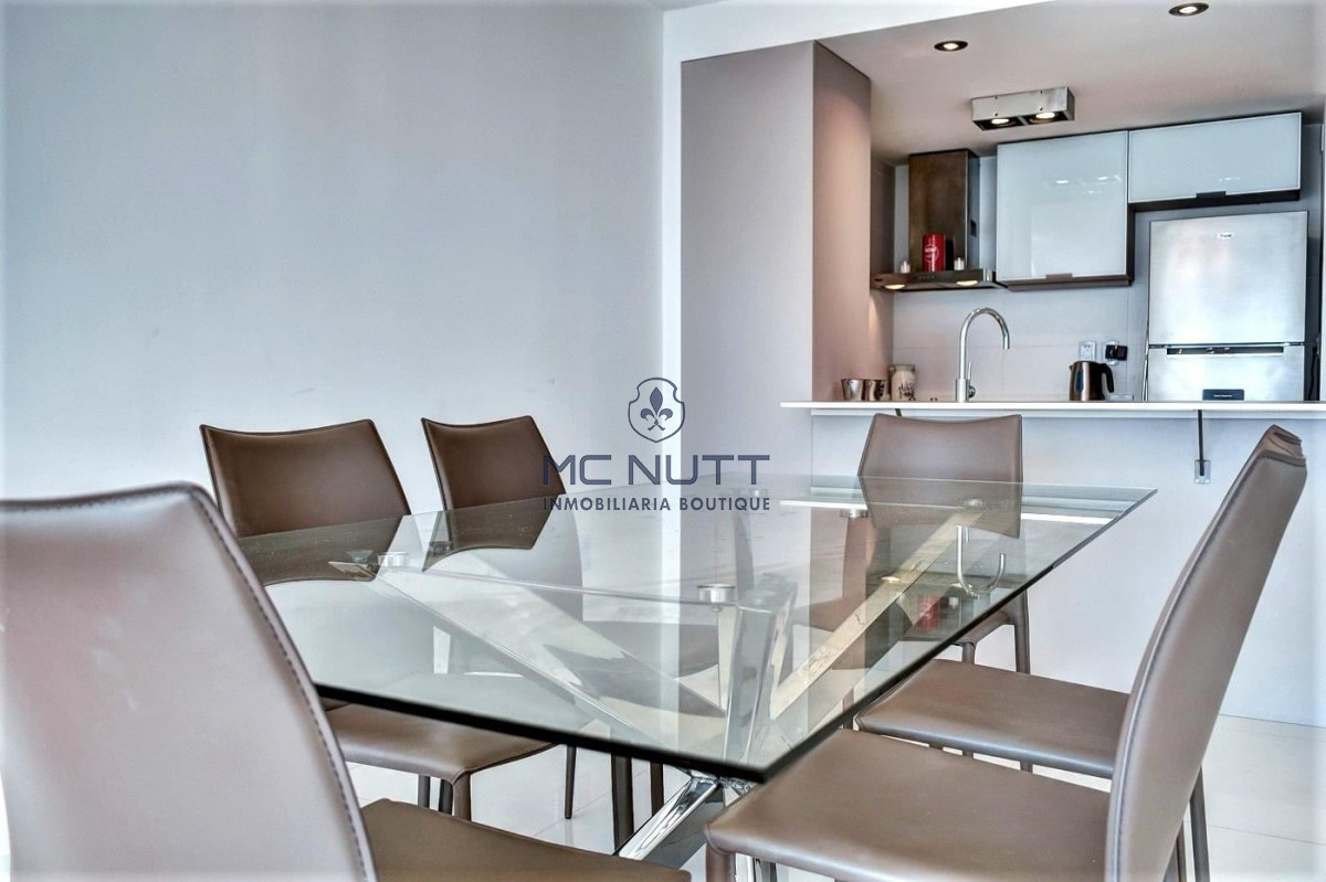 Apartamento Ref.617/ - Venta de apartamento de dos dormitorios con dos baños moderna Torre, Art Tower, Punta del Este