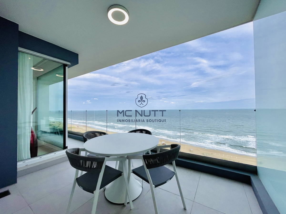 Apartamento Ref.503/ - Venta Espectacular Apartamento Frente al Mar, 3 Dormitorios, Le Parc Punta del Este