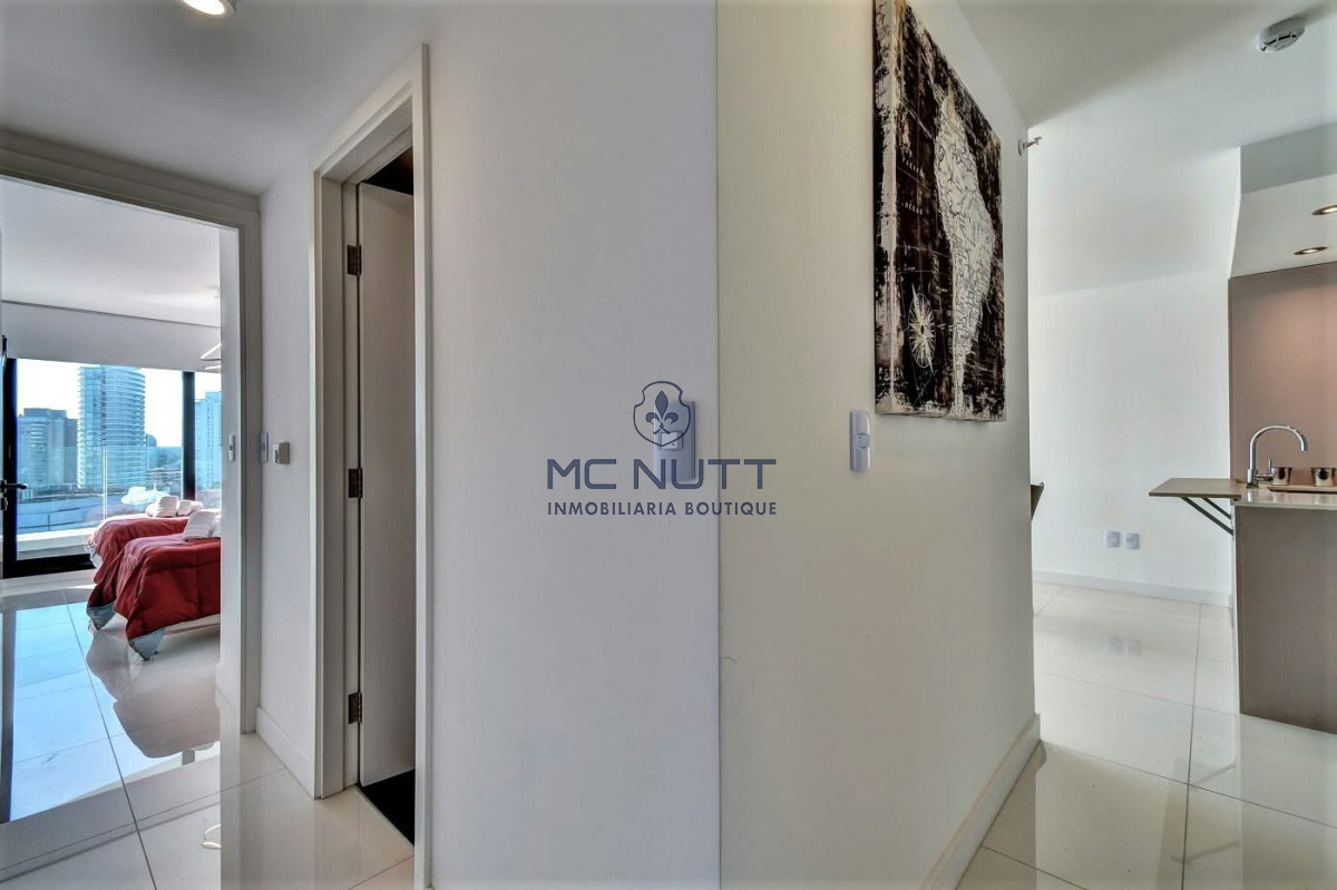 Apartamento Ref.617/ - Venta de apartamento de dos dormitorios con dos baños moderna Torre, Art Tower, Punta del Este