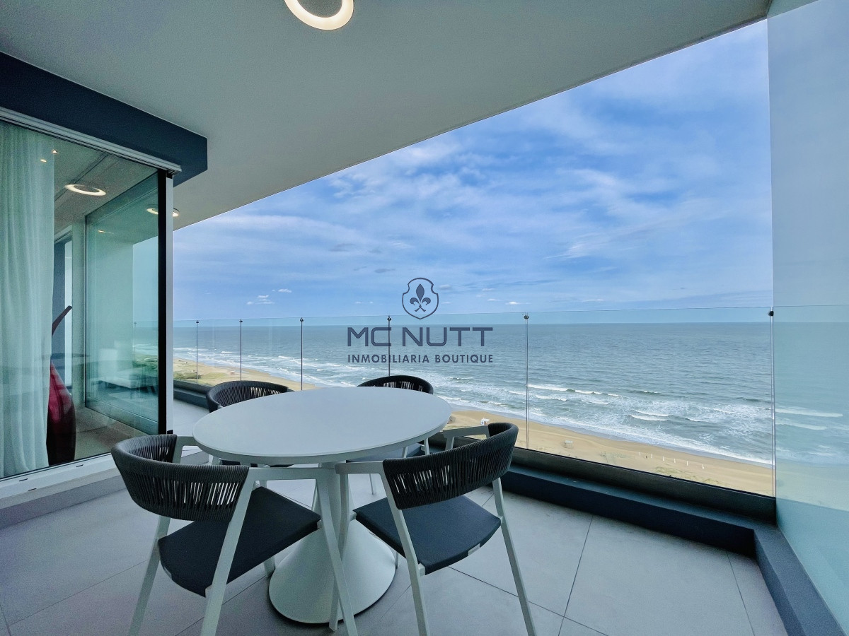 Apartamento Ref.503/ - Venta Espectacular Apartamento Frente al Mar, 3 Dormitorios, Le Parc Punta del Este