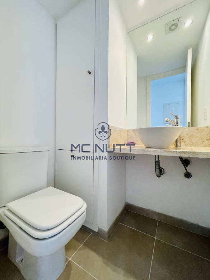 Apartamento Ref.565/ - Venta y alquiler temporario de apartamento de un dormitorio con parrillero en exclusivo complejo de Punta Ballena