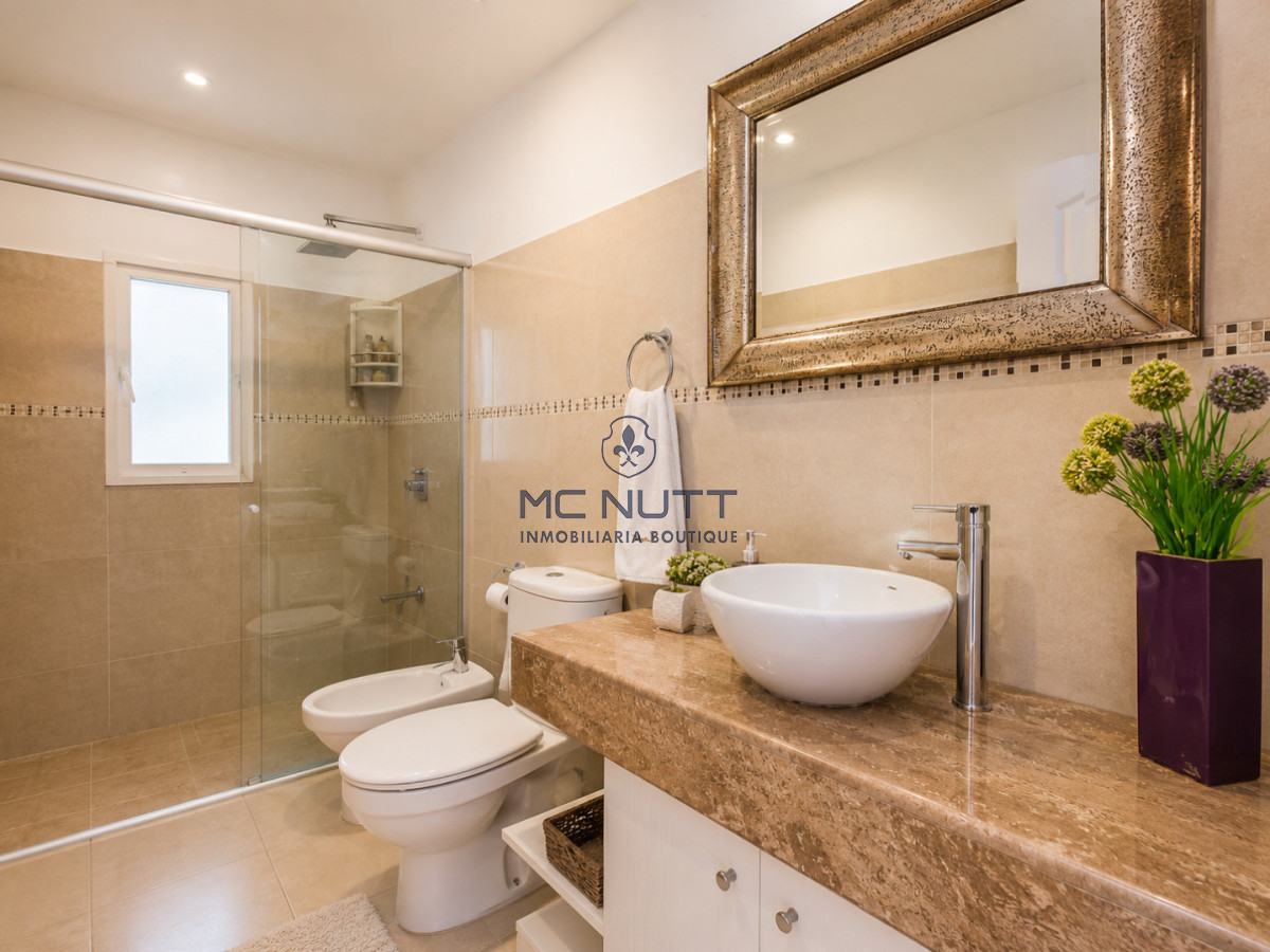 Casa ID.511/ - Excelente Casa de 5 Dormitorios en Barrio Privado La Arbolada, Punta del Este