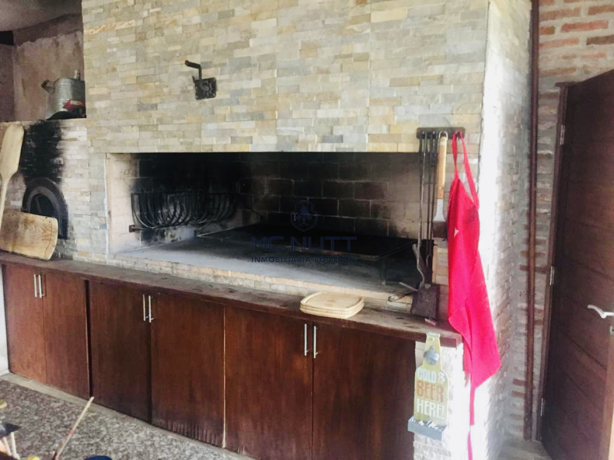 Casa ID.511/ - Excelente Casa de 5 Dormitorios en Barrio Privado La Arbolada, Punta del Este