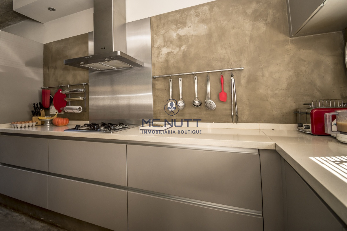 Casa ID.550/ - Excelente Casa Minimalista en Barrio Privado, La Arbolada - Punta del Este