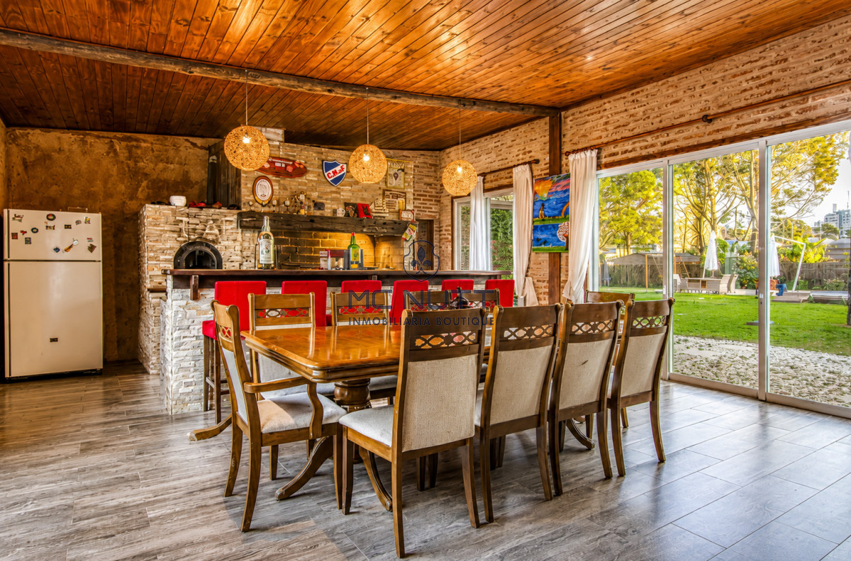 Casa ID.511/ - Excelente Casa de 5 Dormitorios en Barrio Privado La Arbolada, Punta del Este