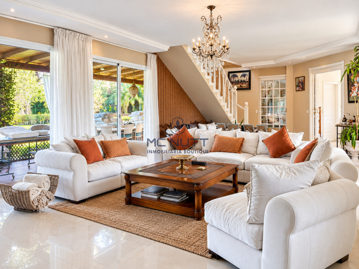 Casa ID.511/ - Excelente Casa de 5 Dormitorios en Barrio Privado La Arbolada, Punta del Este