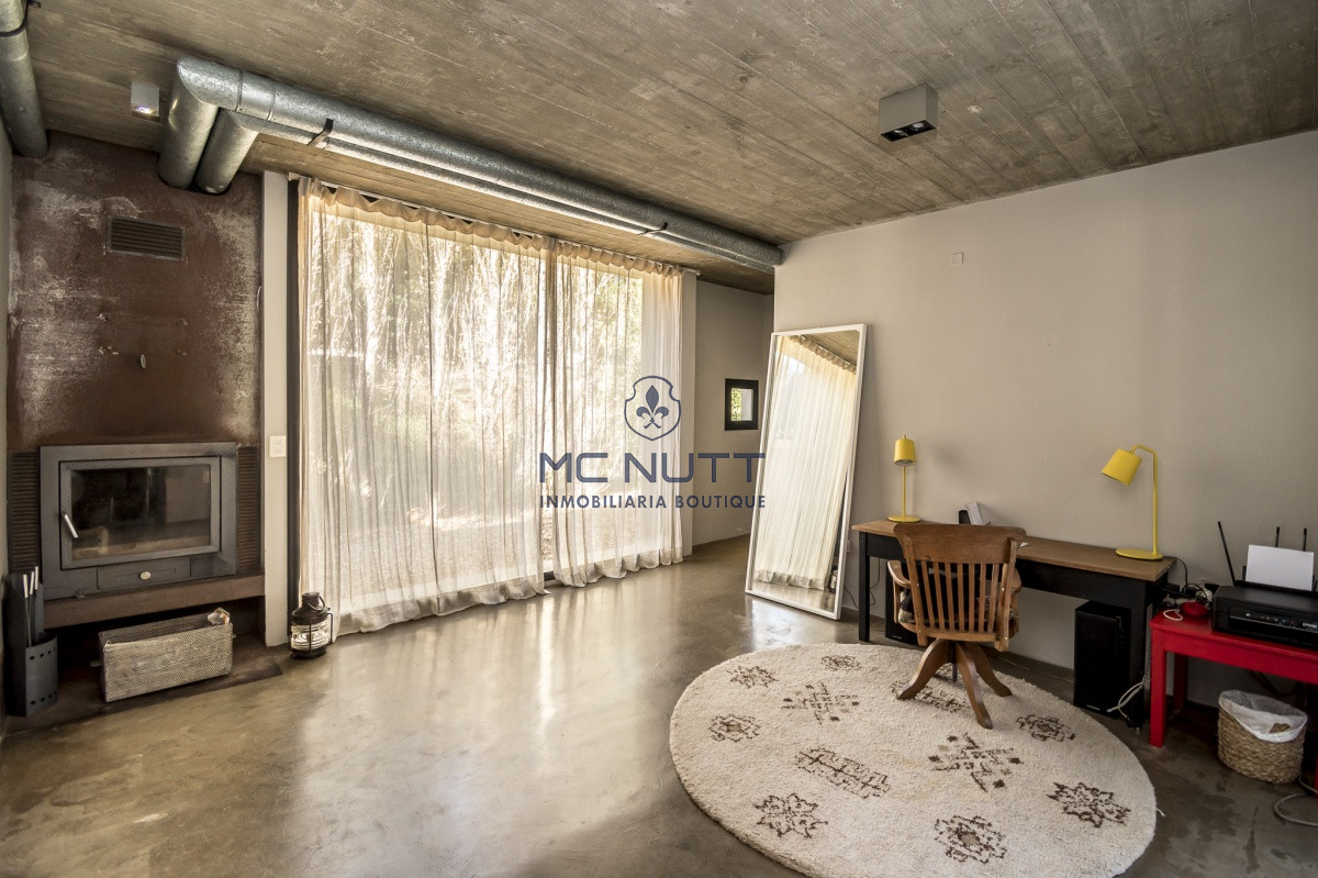 Casa ID.550/ - Excelente Casa Minimalista en Barrio Privado, La Arbolada - Punta del Este