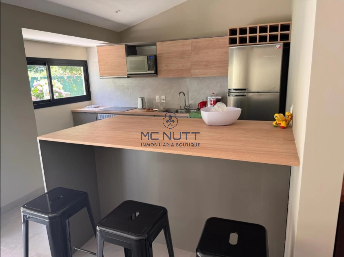 Casa ID.510/ - Casa Reciclada de 4 Dormitorios con Piscina en San Rafael, Venta y Alquiler Anual