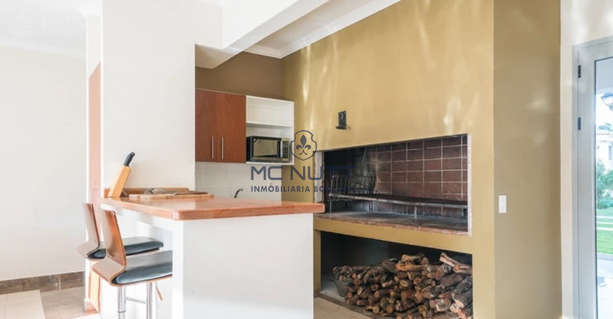 Apartamento Ref.541/ - Apartamento de 2 Dormitorios en Roosevelt - Punta del Este