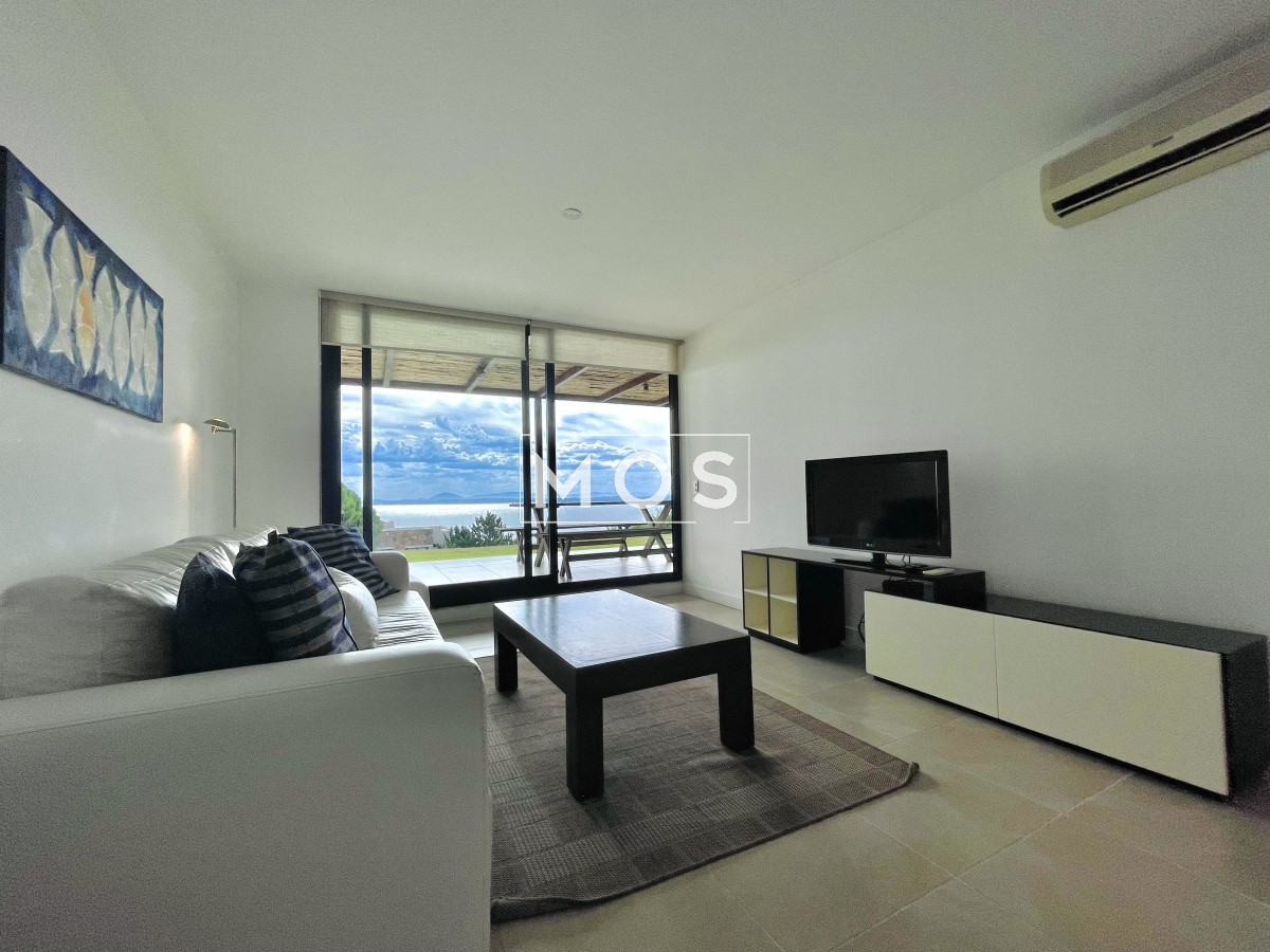 Apartamento ID.2572 - Apartamento de un dormitorio con parrillero y jardin en Venta y Alquiler, Punta Ballena