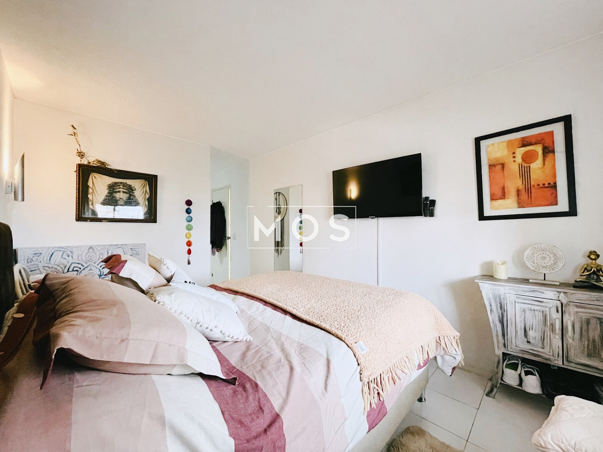 Apartamento ID.2594 - Excelente Apartamento de 2 Dormitorios Frente a Los Dedos, Playa Brava Punta del Este