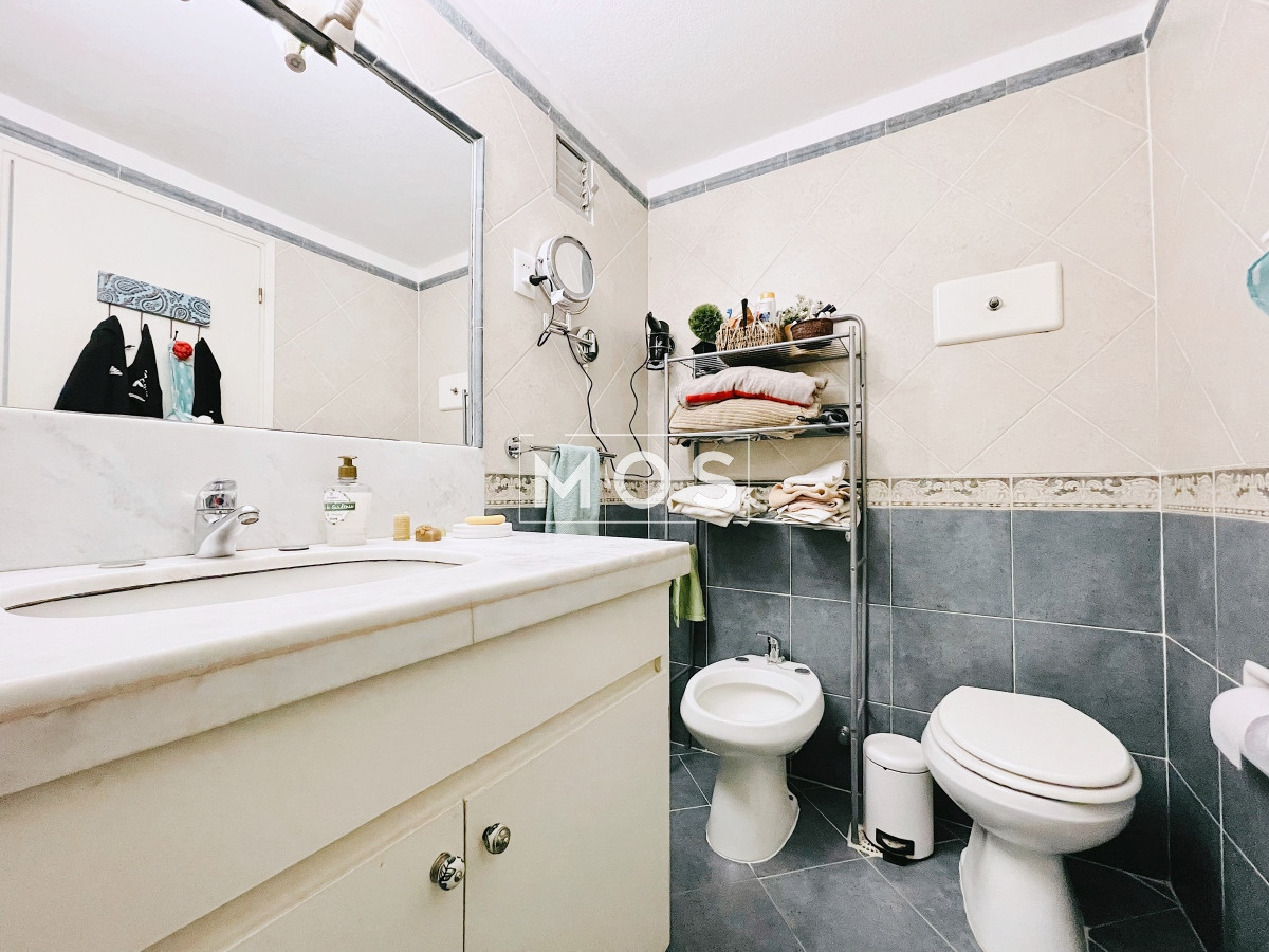 Apartamento ID.2594 - Excelente Apartamento de 2 Dormitorios Frente a Los Dedos, Playa Brava Punta del Este