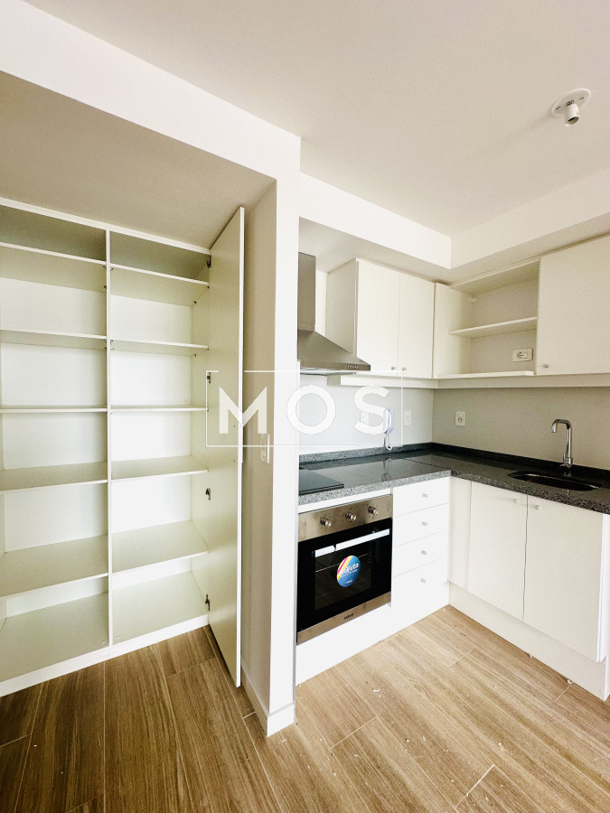 Apartamento ID.2823 - Apartamento de 2 Dormitorios Alquiler Anual, Playa Brava, Punta del Este