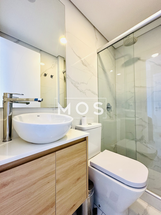 Apartamento ID.2792 - Apartamento Frente al Mar de 3 Dormitorios y Dependencia en Playa Mansa, Punta del Este 