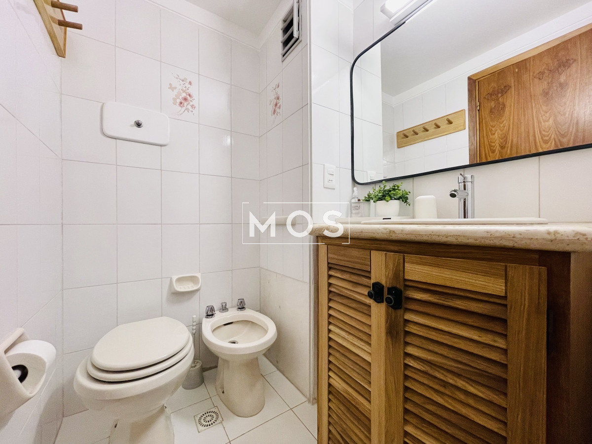 Apartamento ID.2824 - Apartamento de 2 Dormitorios en playa El Emir, Punta del Este - Venta y Alquiler de Verano