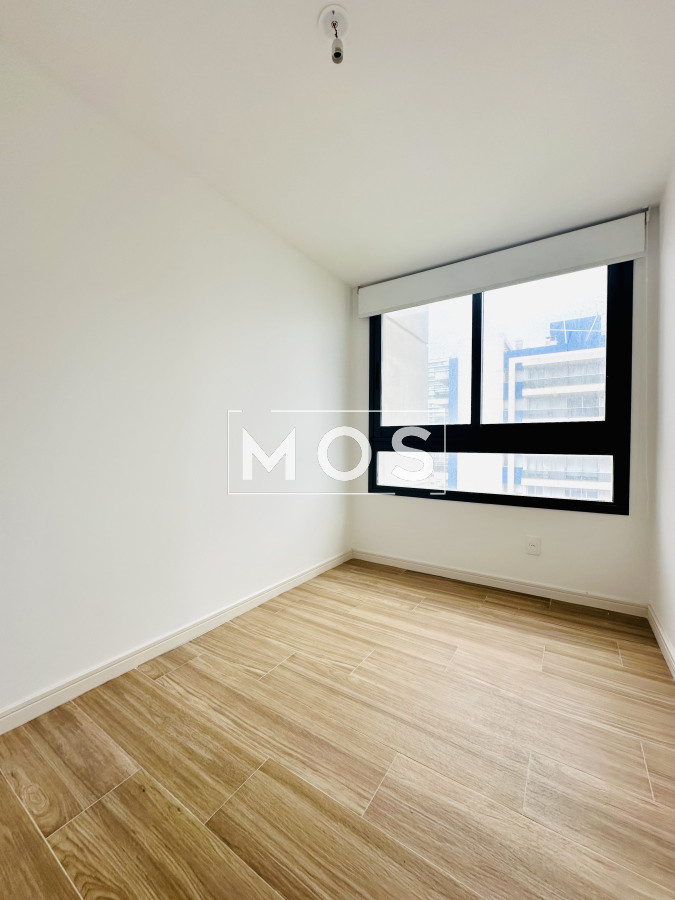 Apartamento ID.2823 - Apartamento de 2 Dormitorios Alquiler Anual, Playa Brava, Punta del Este