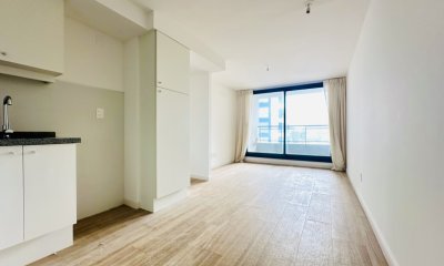 Apartamento de 2 Dormitorios Alquiler Anual, Playa Brava, Punta del Este